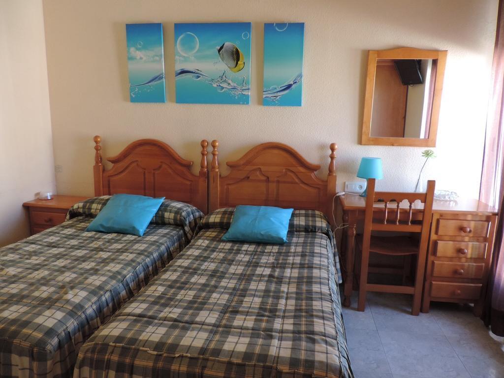 Hostal Sali Pelabravo Szoba fotó