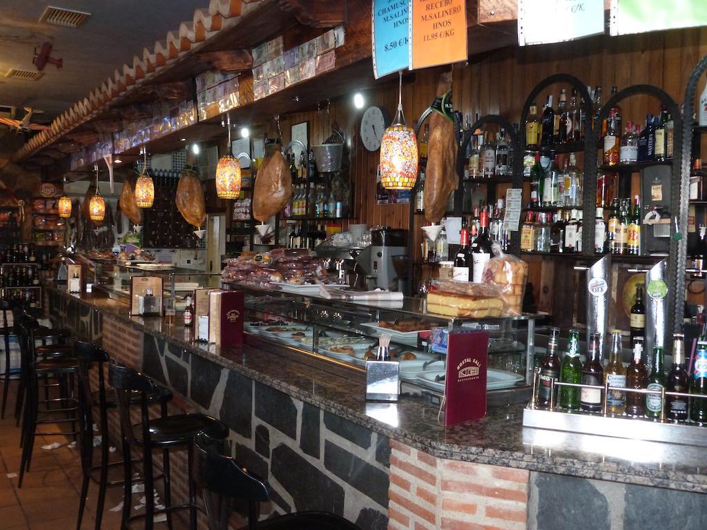 Hostal Sali Pelabravo Kültér fotó